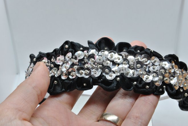 bohato zdobená čelenka lubkasabi