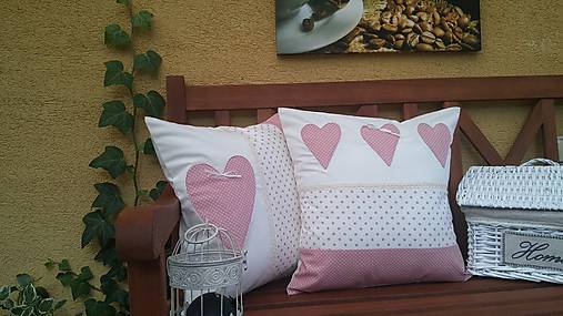 Úžitkový textil - Vankúš so srdiečkom 40x40cm maslovo - ružový - 6925420_