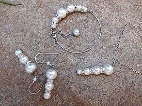 Sady šperkov - oceľová sada - náušnice, náramok a náhrdelník s bielymi perlami aj svadobná - 6931717_