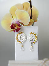 Náušnice - Gold, white and crystal earrings / Zlato-biele náušnice s krištáľom Swarovski - 6946160_