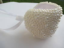 Náramky - šitý náramok z bielych perličiek - 6972352_