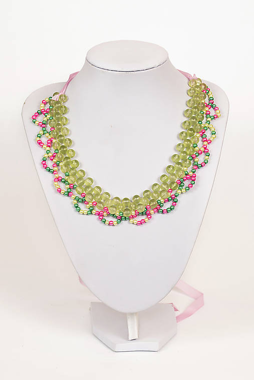 farebný náhrdelník candy cotton - "sweet candy" (Pestrofarebná - číre ružové a zelené s matným efektom)