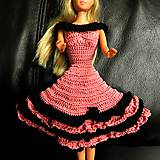 Háčkované šatičky pre Barbie (ružovo-čierne)