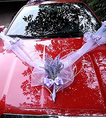 Dekorácie - svadobné auto-"Kytička levandule" - 7019963_