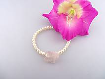Náramky - perly a ružový kvet náramok pre Ruženku - 7036682_