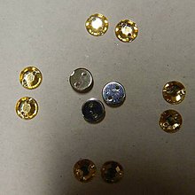 Iný materiál - Našívacie kamienky kruhové 6mm plastové (žlté) - 7050329_