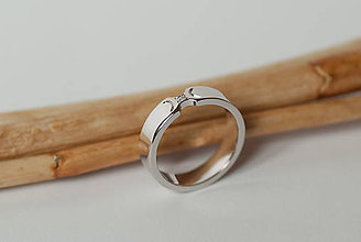 Prstene - Zásnubný prsteň / obrúčka obdĺžniková - krojená - 7116007_