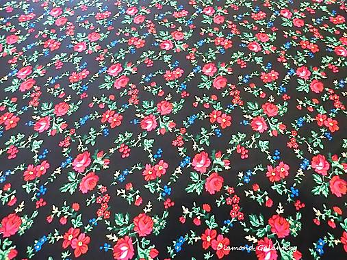 Textil - Krojová látka - kvietky malé na čiernom podklade - cena za 10 cm - 7119651_