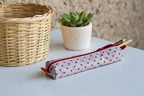 Taštičky - Srdiečkový peračník z bavlnených látok - 7125030_