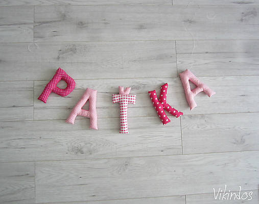 Tabuľky - Písmená pre dievčatko XL - 7143525_