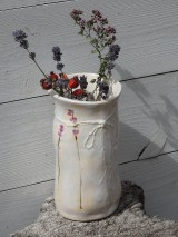  - Keramická váza s levanduľou - 7170619_