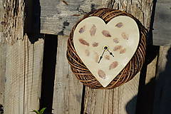 Hodiny - nástenné hodiny kameninové, srdcového tvaru,  s lístočkami " jeseň II " - 7188687_