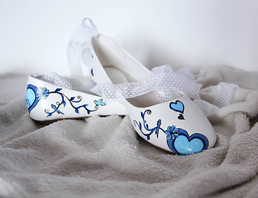jemné svadobné balerínky s modrým srdcom