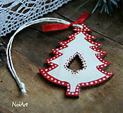 Dekorácie - Vianočná ozdoba stromček folk - 7246304_