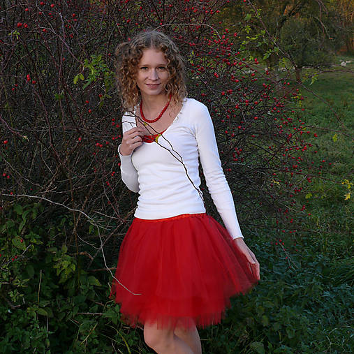  - Červená tylová sukně - 7262512_