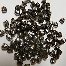 Korálky - Plastové korálky tvaru diamant 6mmx4mm kovový lesk - 7274053_