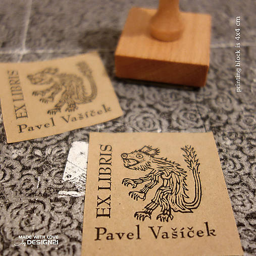 Materiál ručne robený - Mýtické zviera: pečiatka (4x4 cm) - 7292990_