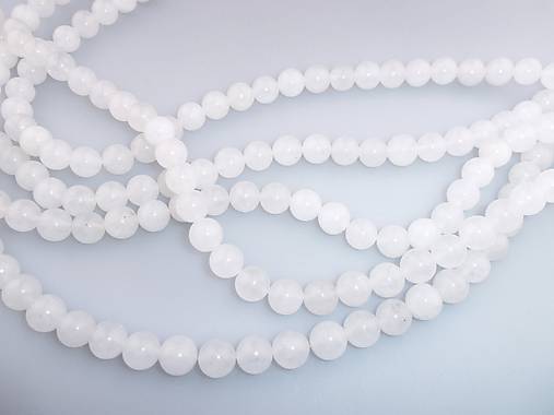 Minerály - mesačný jadeit korálky 12mm - 7343306_