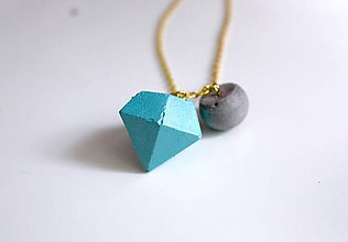 Náhrdelníky - Betónový diamant tyrkys s polgulou - 7356760_