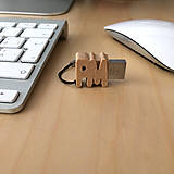 Kľúčenky - "drevený" mini USB kľúč - 7365522_