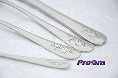 Príbory, varešky, pomôcky - Príbor s gravírovaním - Srdiečka - sada 4ks - 7381789_