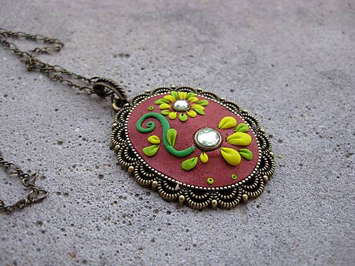 Náhrdelníky - Náhrdelník s ručne modelovaným príveskom (AKCIA Amulet pre lesnú vílu - ozdobný náhrdelník - č.615) - 7405847_
