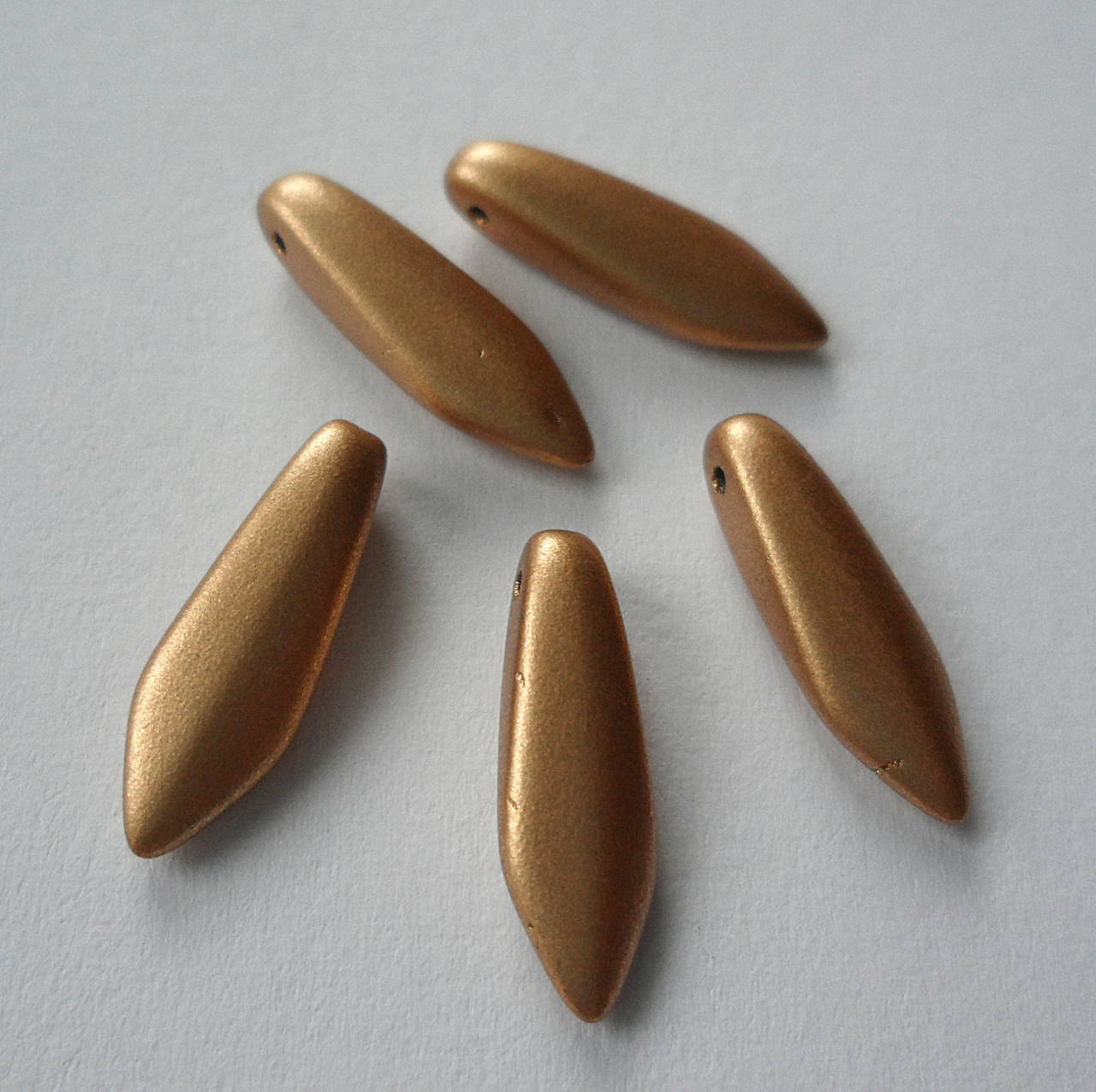 Sklenené jazýčky 16mm-1ks (zlatý pokov)