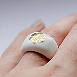 Prstene - Prsteň zlatý kvet / RING RING - gold - 7428360_