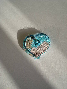 Brošne - Brošňa Freeform crochet - srdce z morskej peny - 7430349_