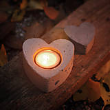 Svietidlá a sviečky - Svietnik na čajovú sviečku v tvare srdca - 7432257_