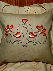 Úžitkový textil - Obliečka s ručne maľovaným motívom pre zamilovaných - 7458124_
