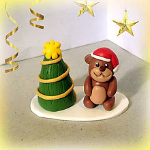 Dekorácie - Zlatý vianočný stromček a (medvedík) - 7462723_