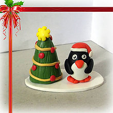 Sochy - Zlato červený vianočný stromček (a tučniak) - 7466161_