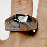 Prstene - Prsteň šedočierny Krystalix / perleťový vzhľad - 7516979_