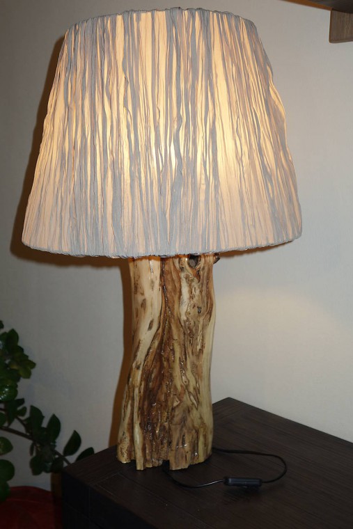 Stolná lampa "Yaga"