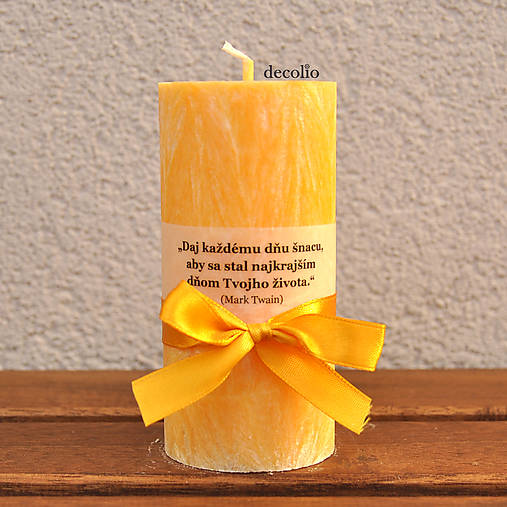 Žltá sviečka s citátom Ø50