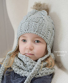 Detské čiapky - Súprava na zimu ... pletená šedá ušianka a háčkovaný šedý nákrčník - 7580583_
