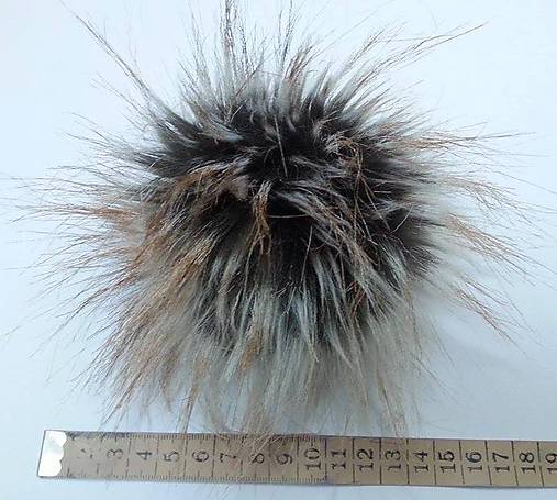 Materiál ručne robený - Kožušinový brmbolec - 7580326_