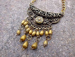 Náhrdelníky - zlato-mosadzný náhrdelník - filigránový + polymér - 7592550_