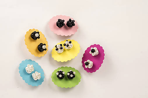 napichovacie perlové náušnice - small