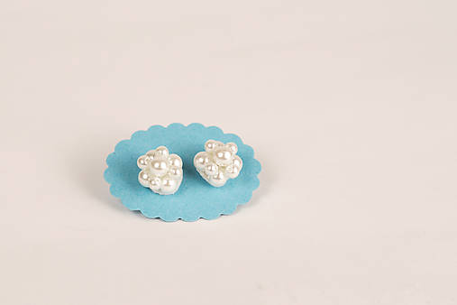 napichovacie perlové náušnice - small