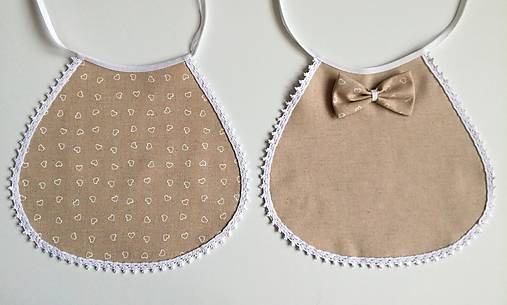 Iné doplnky - Svadobné podbradníky Ona a on ražné srdiečka biele malé - 7625962_