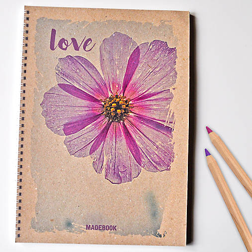 Papiernictvo - MADEBOOK špirálový zošit A4 - love - 7641309_