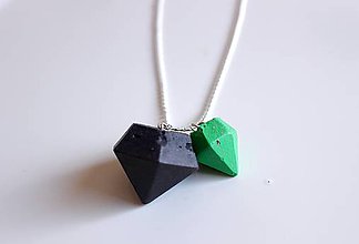 Náhrdelníky - Betónové diamanty duo black/green - 7657770_