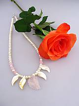 čarovný náhrdelník pre Ruženku - pravé perly ruženín a perleť náhrdelník