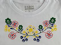 Topy, tričká, tielka - Folkové dámske maľované tričko (pestrofarebné prevedenie) - 7767369_
