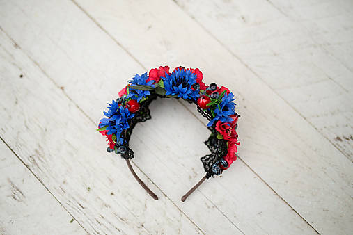 Folk čelenka "v kraji nevädzí a makov"