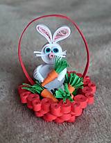 Dekorácie - Veľkonočný zajko v košíčku s mrkvou - 7841898_