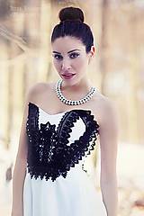 Náhrdelníky - perlový náhrdelník black & white – "white day" - 7889521_