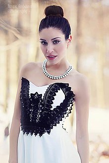 Náhrdelníky - perlový náhrdelník black & white – "white day" - 7889521_